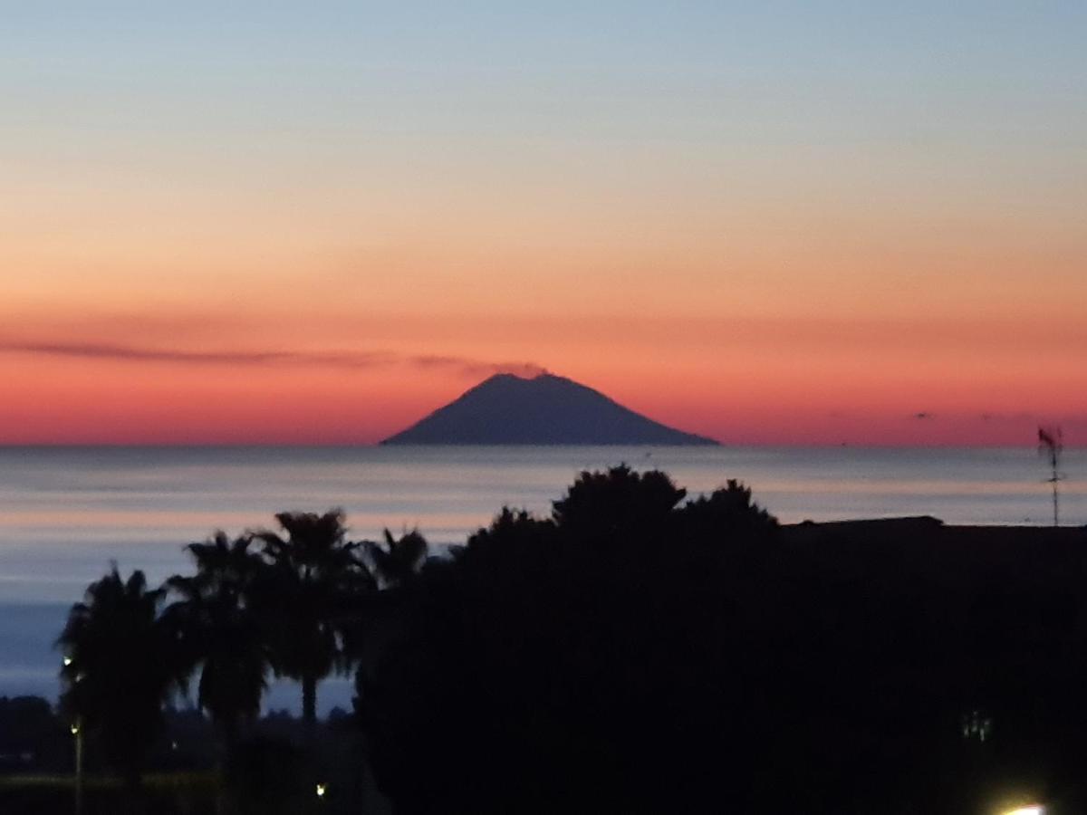 Laura Casa Vacanze Capo Vaticano Exterior foto